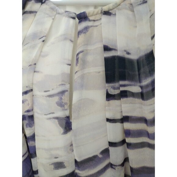 Simply Vera Vera Wang Sleeveless Pleated Dress With Lace Detail & Abstract Print - Picture 6 of 8